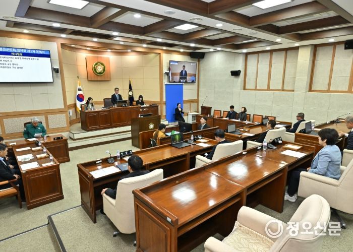 제306회 정선군의회 임시회 개회