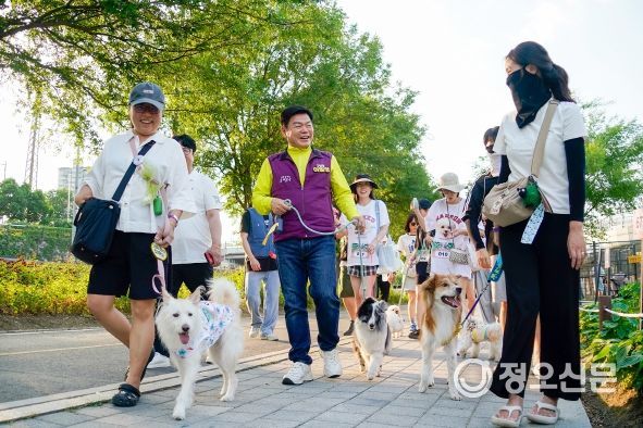 내려받기올해 6월 동대문구 반려견 가족 걷기대회