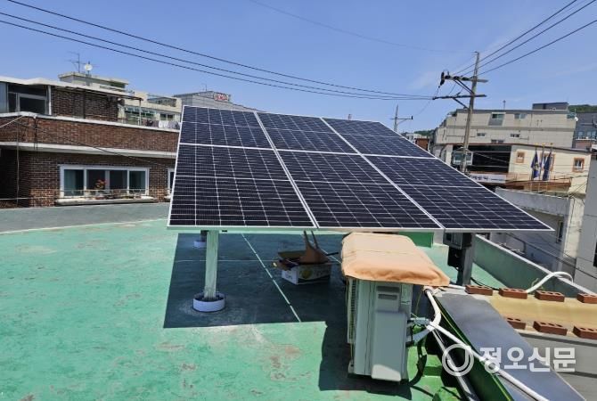 태양광 발전설비 설치 모습
