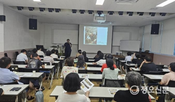 동두천시립도서관, 예술의 색을 입은 인문학 강연 성료